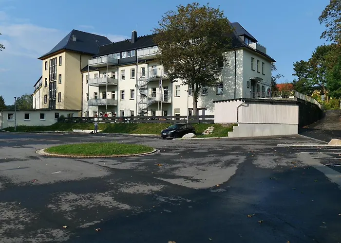 Wunderschoene Ferienwohnung Mit Balkon In Aue